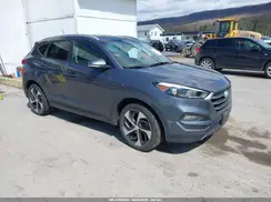 KM8J33A2XGU022633 2016 HYUNDAI TUCSON