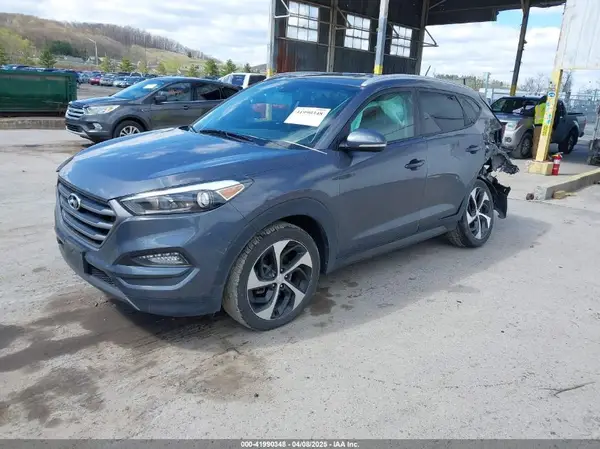 KM8J33A2XGU022633 2016 HYUNDAI TUCSON - Image 2