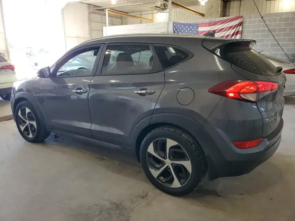 KM8J33A2XGU024169 2016 HYUNDAI TUCSON - Image 2