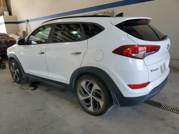 KM8J33A2XGU025709 2016 HYUNDAI TUCSON - Image 2