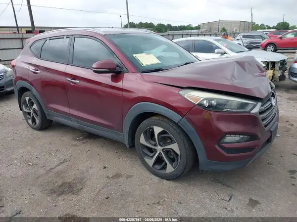 KM8J33A2XGU034815 2016 HYUNDAI TUCSON - Image 1
