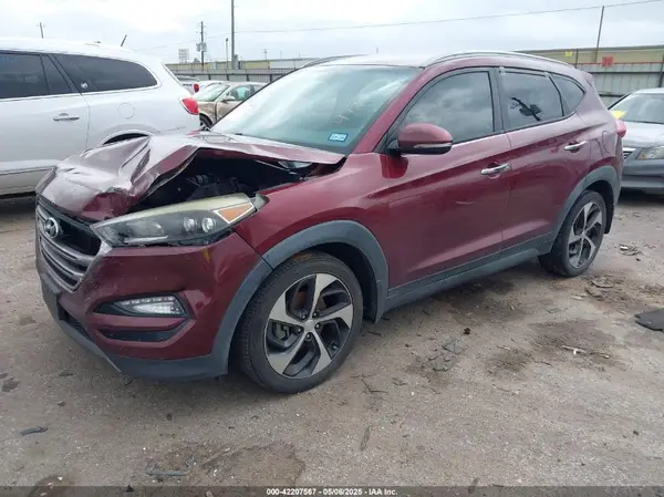 KM8J33A2XGU034815 2016 HYUNDAI TUCSON - Image 2