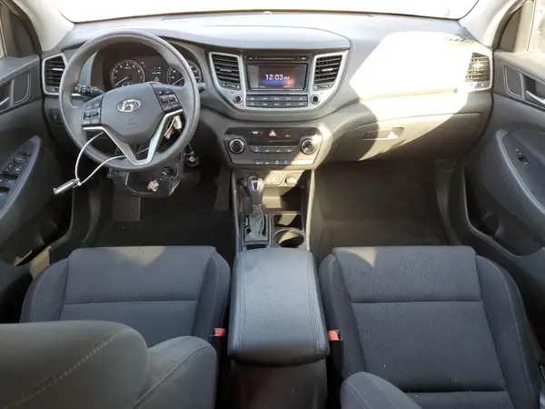 KM8J33A2XGU038797 2016 HYUNDAI TUCSON - Image 8