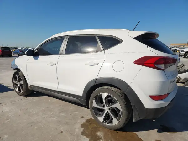 KM8J33A2XGU047984 2016 HYUNDAI TUCSON - Image 2
