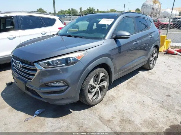 KM8J33A2XGU087367 2016 HYUNDAI TUCSON - Image 2