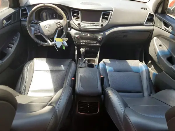 KM8J33A2XGU089815 2016 HYUNDAI TUCSON - Image 8