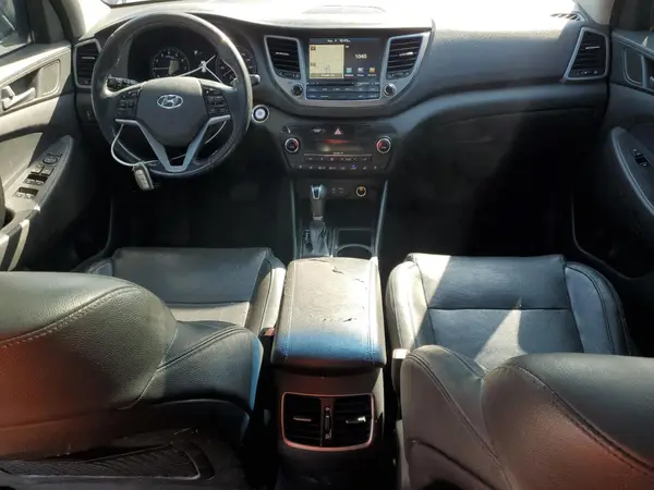 KM8J33A2XGU102661 2016 HYUNDAI TUCSON - Image 8