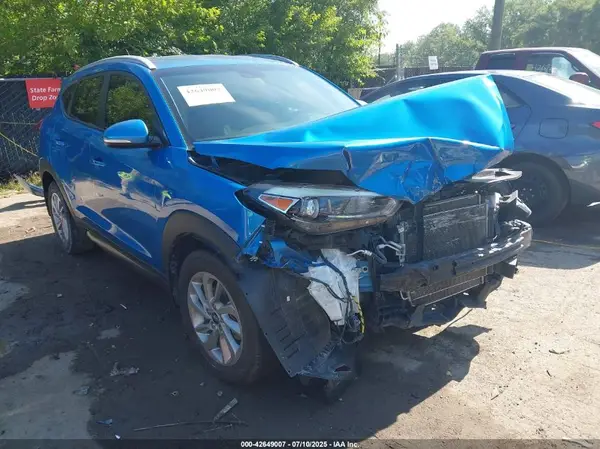 KM8J33A2XGU107388 2016 HYUNDAI TUCSON - Image 1