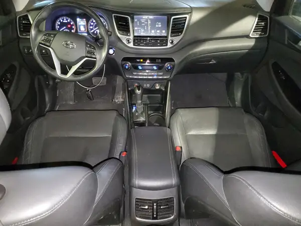 KM8J33A2XGU123252 2016 HYUNDAI TUCSON - Image 8