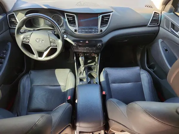 KM8J33A2XGU138608 2016 HYUNDAI TUCSON - Image 8