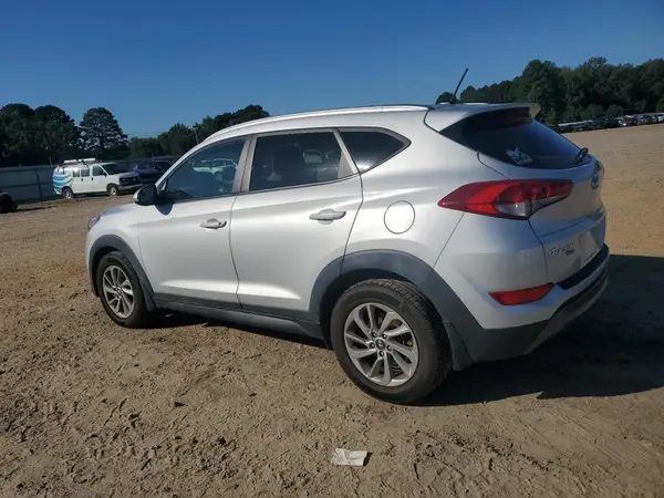 KM8J33A2XGU142691 2016 HYUNDAI TUCSON - Image 2