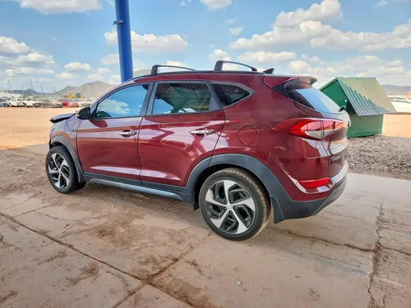 KM8J33A2XGU148166 2016 HYUNDAI TUCSON - Image 2