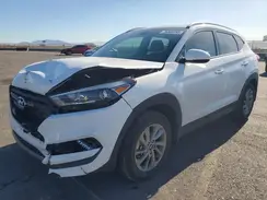 KM8J33A2XGU152220 2016 HYUNDAI TUCSON