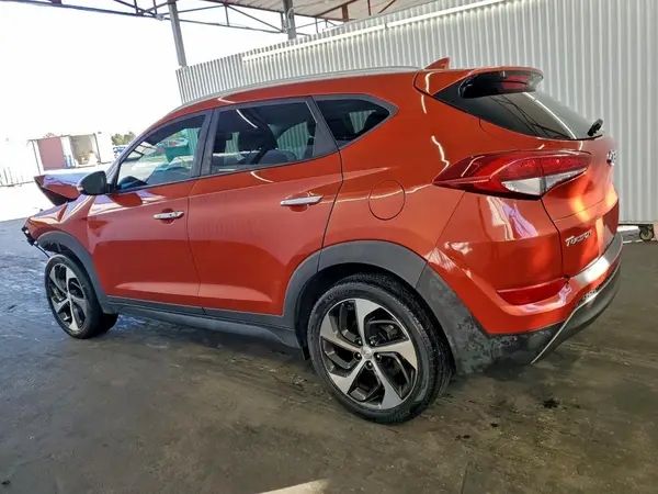 KM8J33A2XGU152699 2016 HYUNDAI TUCSON - Image 2