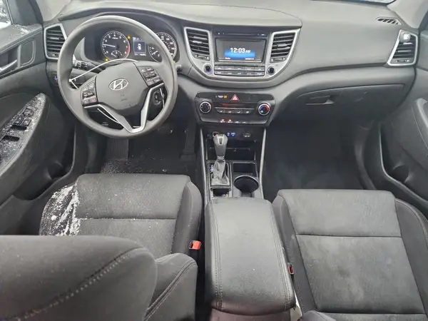 KM8J33A2XGU165680 2016 HYUNDAI TUCSON - Image 8