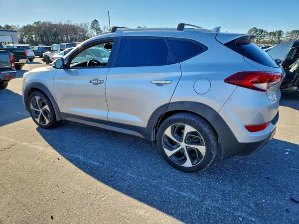 KM8J33A2XGU189428 2016 HYUNDAI TUCSON - Image 2
