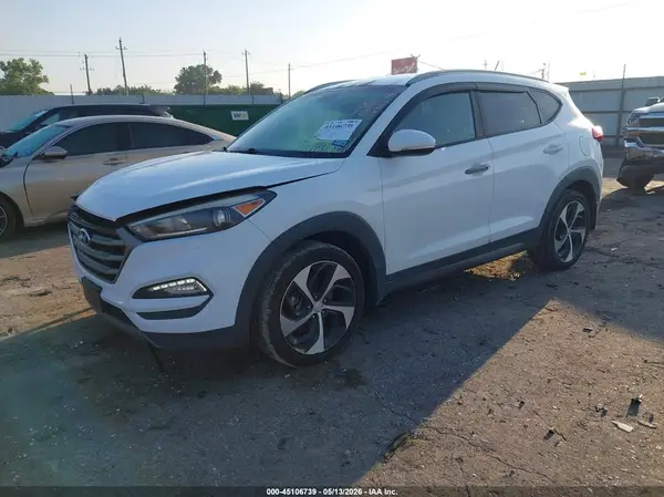KM8J33A2XGU189543 2016 HYUNDAI TUCSON - Image 2