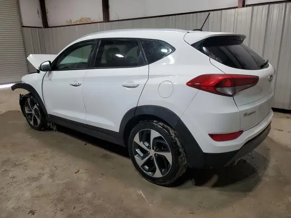 KM8J33A2XGU196010 2016 HYUNDAI TUCSON - Image 2