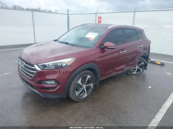 KM8J33A2XGU200945 2016 HYUNDAI TUCSON - Image 2