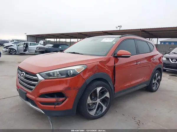 KM8J33A2XGU204767 2016 HYUNDAI TUCSON - Image 2