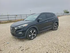 KM8J33A2XGU223075 2016 HYUNDAI TUCSON