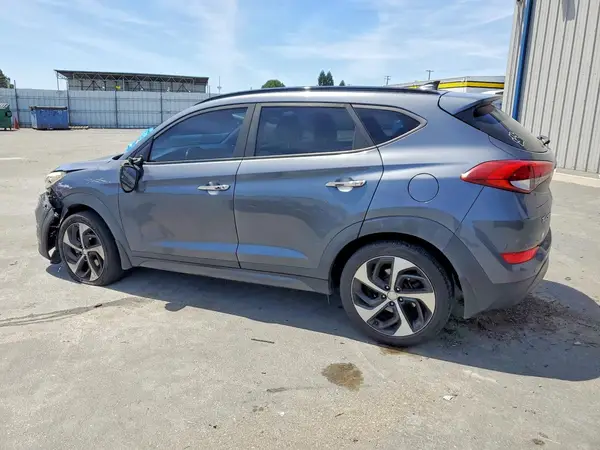 KM8J33A2XGU225473 2016 HYUNDAI TUCSON - Image 2