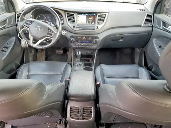 KM8J33A2XGU226770 2016 HYUNDAI TUCSON - Image 8
