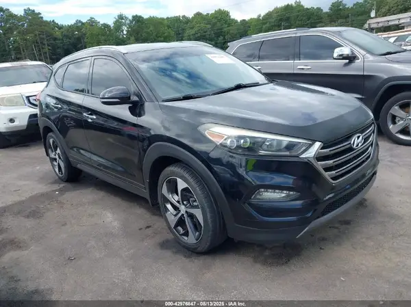 KM8J33A2XGU243407 2016 HYUNDAI TUCSON - Image 1