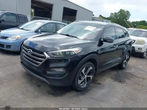 KM8J33A2XGU243407 2016 HYUNDAI TUCSON - Image 2