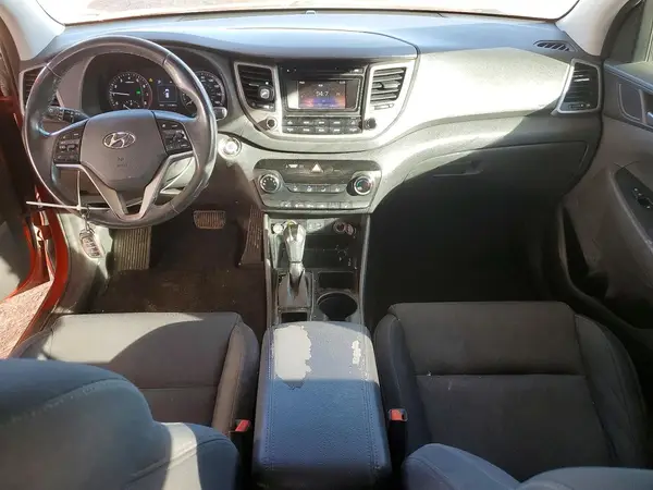 KM8J33A2XGU250258 2016 HYUNDAI TUCSON - Image 8