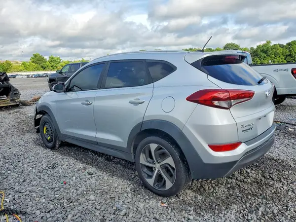 KM8J33A2XGU256027 2016 HYUNDAI TUCSON - Image 2