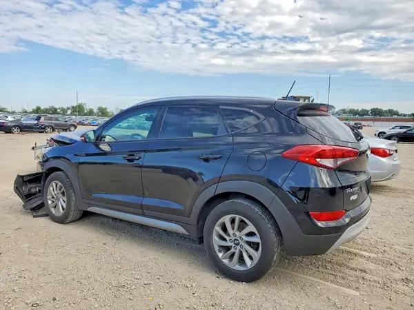 KM8J33A2XHU283049 2017 HYUNDAI TUCSON - Image 2