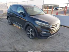 KM8J33A2XHU330449 2017 HYUNDAI TUCSON