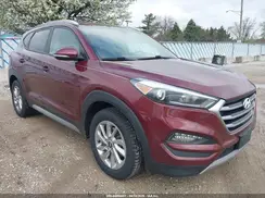KM8J33A2XHU346201 2017 HYUNDAI TUCSON