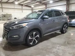 KM8J33A2XHU352385 2017 HYUNDAI TUCSON
