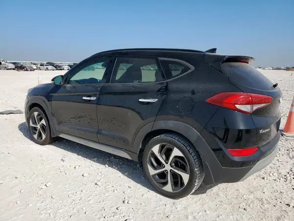 KM8J33A2XHU359630 2017 HYUNDAI TUCSON - Image 2