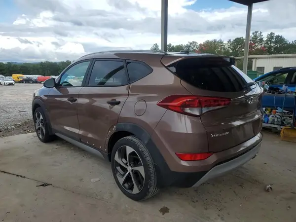 KM8J33A2XHU367842 2017 HYUNDAI TUCSON - Image 2