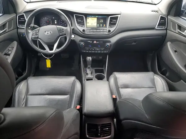 KM8J33A2XHU369879 2017 HYUNDAI TUCSON - Image 8