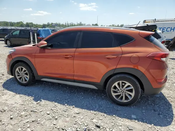 KM8J33A2XHU372099 2017 HYUNDAI TUCSON - Image 2