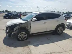 KM8J33A2XHU456827 2017 HYUNDAI TUCSON