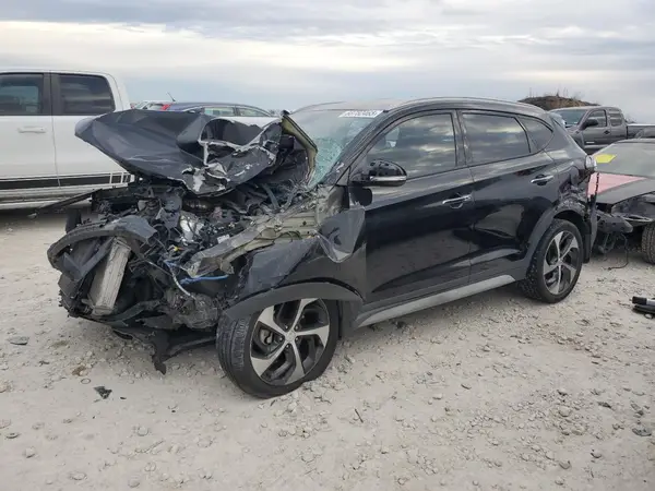 KM8J33A2XHU458948 2017 HYUNDAI TUCSON - Image 1