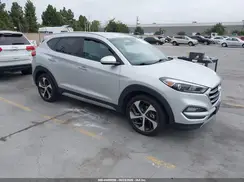 KM8J33A2XHU468010 2017 HYUNDAI TUCSON