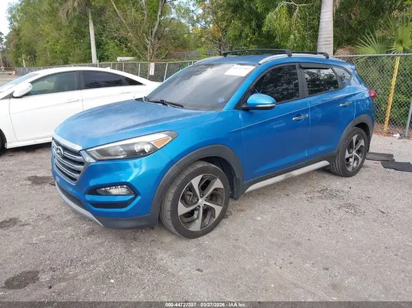 KM8J33A2XHU475832 2017 HYUNDAI TUCSON - Image 2