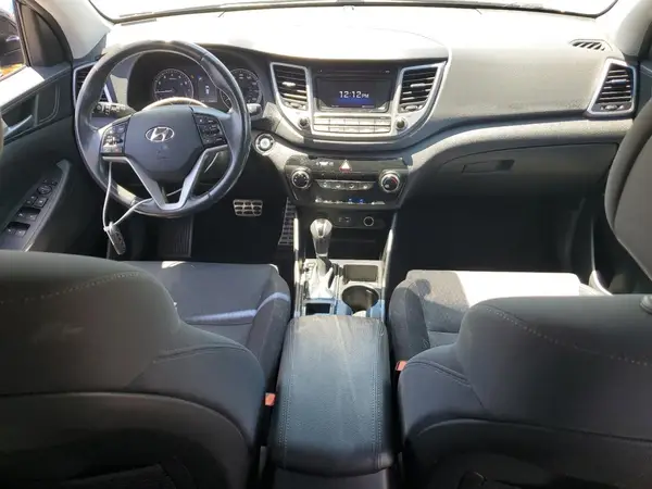 KM8J33A2XHU482442 2017 HYUNDAI TUCSON - Image 8