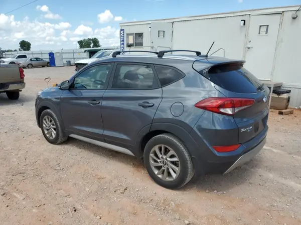 KM8J33A2XHU486877 2017 HYUNDAI TUCSON - Image 2