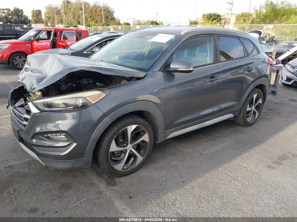 KM8J33A2XHU518274 2017 HYUNDAI TUCSON - Image 2