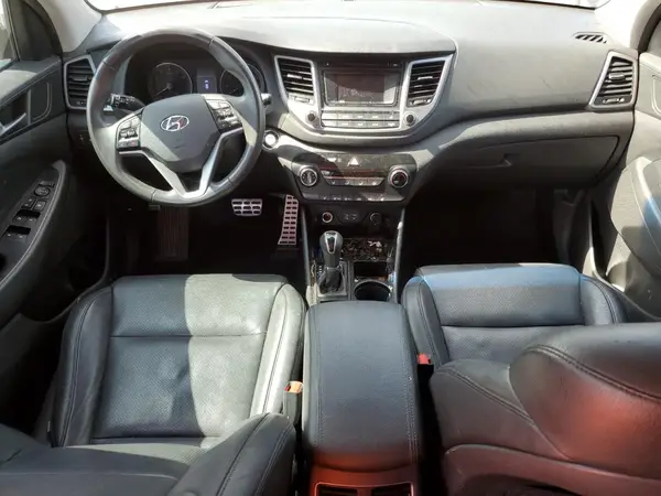 KM8J33A2XHU521353 2017 HYUNDAI TUCSON - Image 8