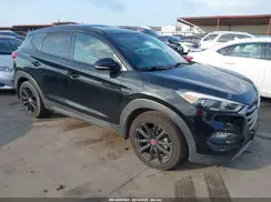 KM8J33A2XHU528853 2017 HYUNDAI TUCSON