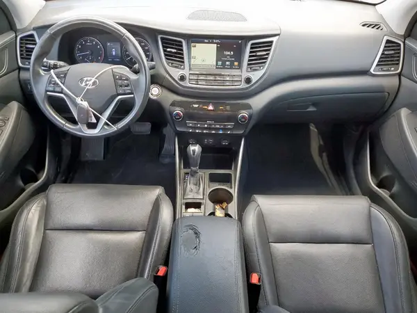 KM8J33A2XHU564445 2017 HYUNDAI TUCSON - Image 8