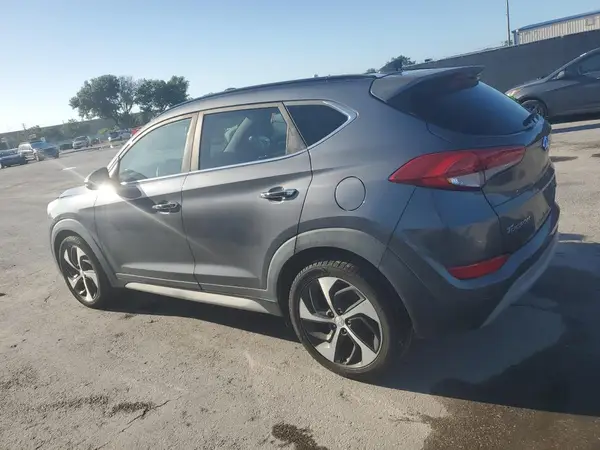 KM8J33A2XJU602827 2018 HYUNDAI TUCSON - Image 2